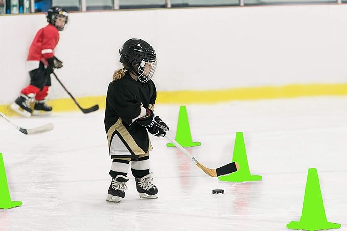 9 Inch Plastic Training Traffic Cones, Sport Cones, Agility Field Marker Cones for Soccer Basketball Football Drills Training, Outdoor Activity or Events - (Set of 10, 12, 15 or 24, 4 Colors)